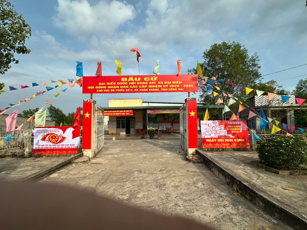 Xã Xuân Thành tổ chức kiểm tra công tác chuẩn bị bầu cử tại các đơn vị bầu cử trên địa bàn