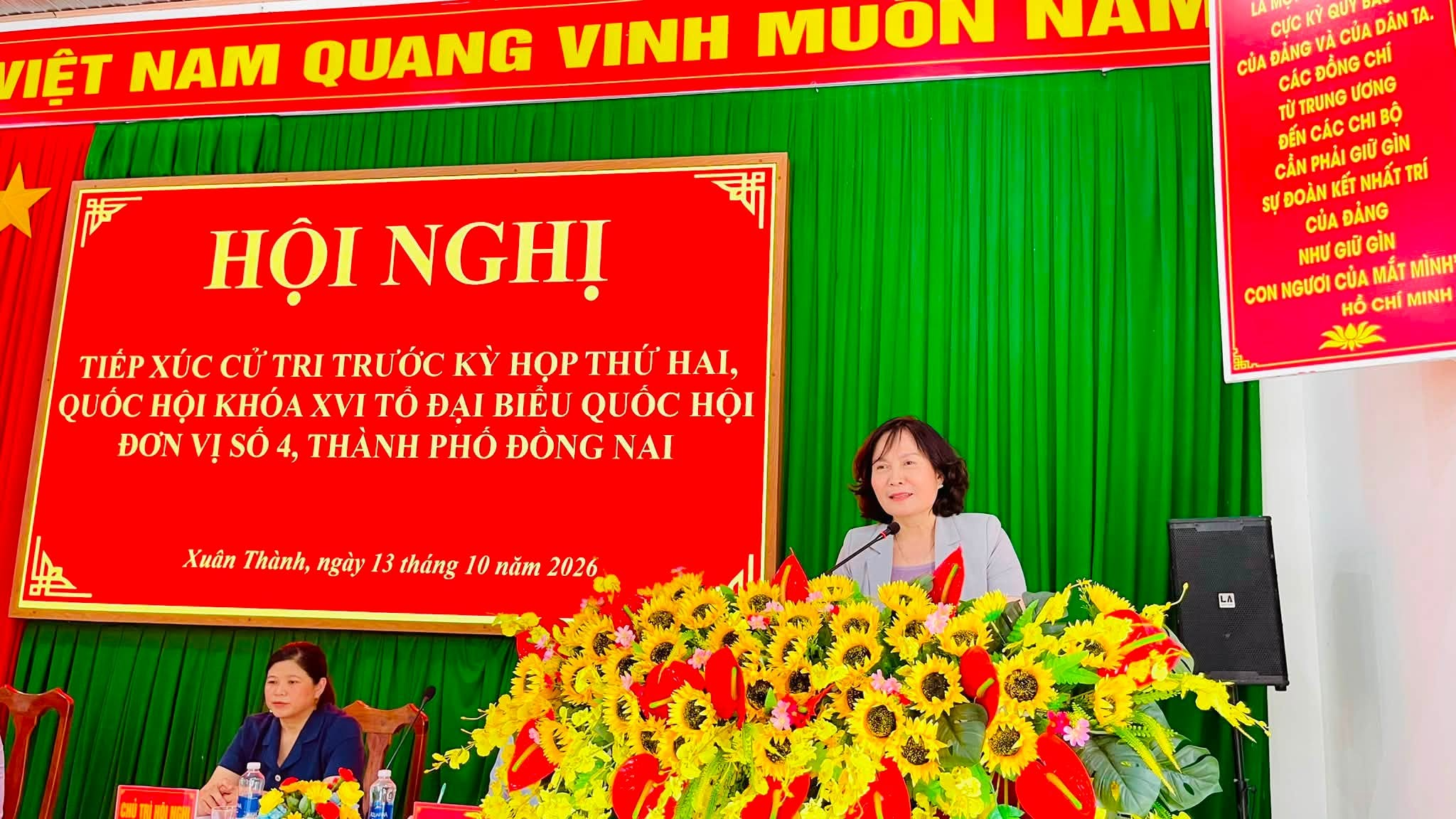 Có thể là hình ảnh về văn bản